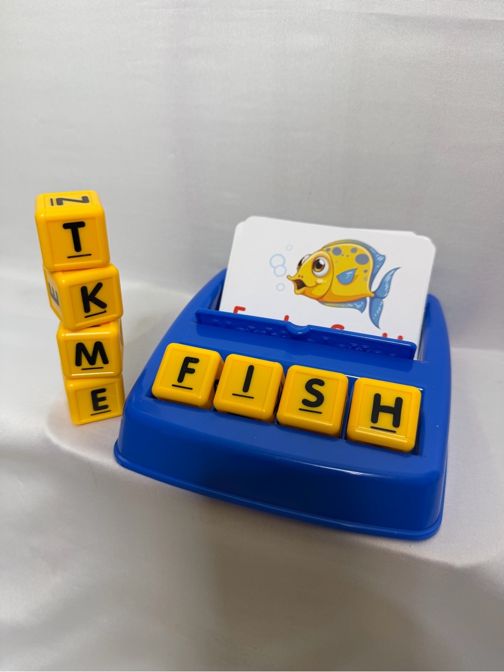 Fenikso Matching Letter Game, Alphabet Spelling & Reading Words